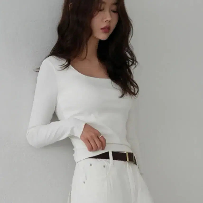 [BUNJANG] Square Neck Long Sleeve Shirt / 스퀘어넥 긴팔티