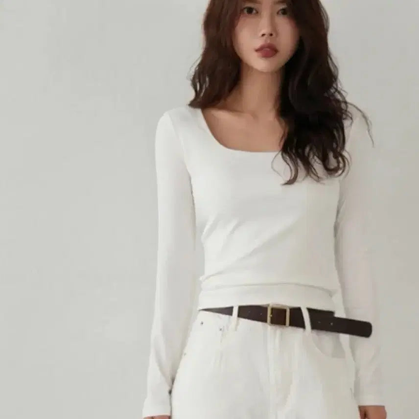 [BUNJANG] Square Neck Long Sleeve Shirt / 스퀘어넥 긴팔티