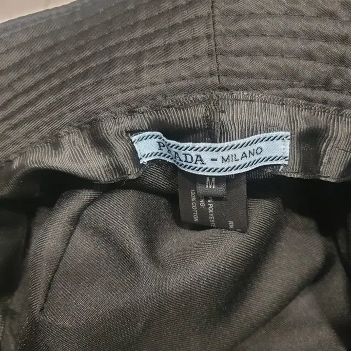 [BUNJANG] Prada Bucket Hat / 프라다 블랙 버킷햇