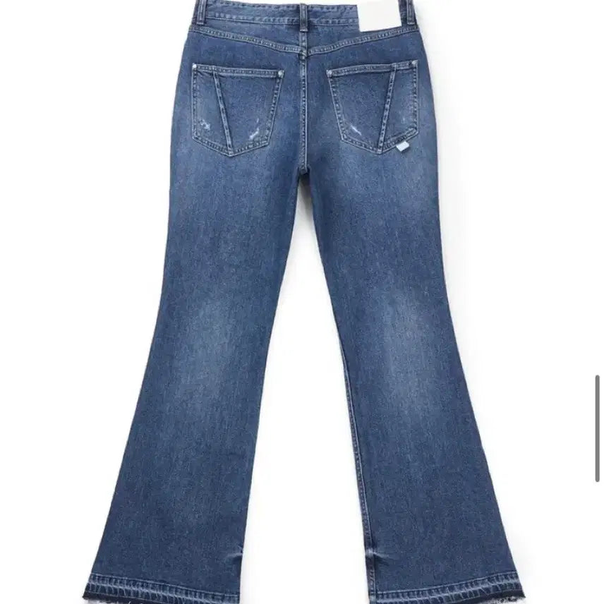[BUNJANG] CHOWOO 데미지 부츠컷 데님 플레어진 청바지 S / 새상품 조우 CHOWOO 데미지 부츠컷 데님 플레어진 청바지 S