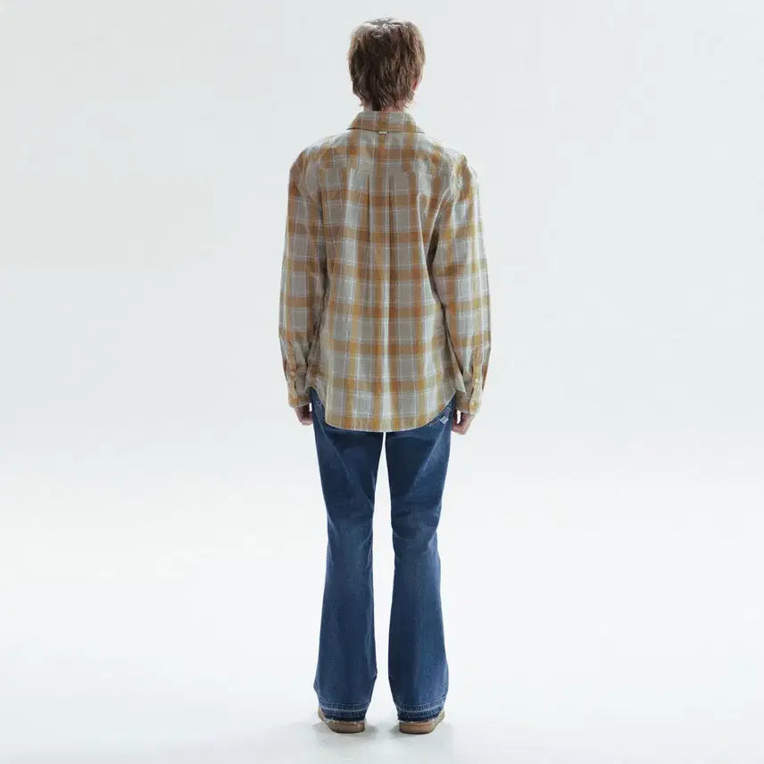 [BUNJANG] CHOWOO 데미지 부츠컷 데님 플레어진 청바지 S / 새상품 조우 CHOWOO 데미지 부츠컷 데님 플레어진 청바지 S