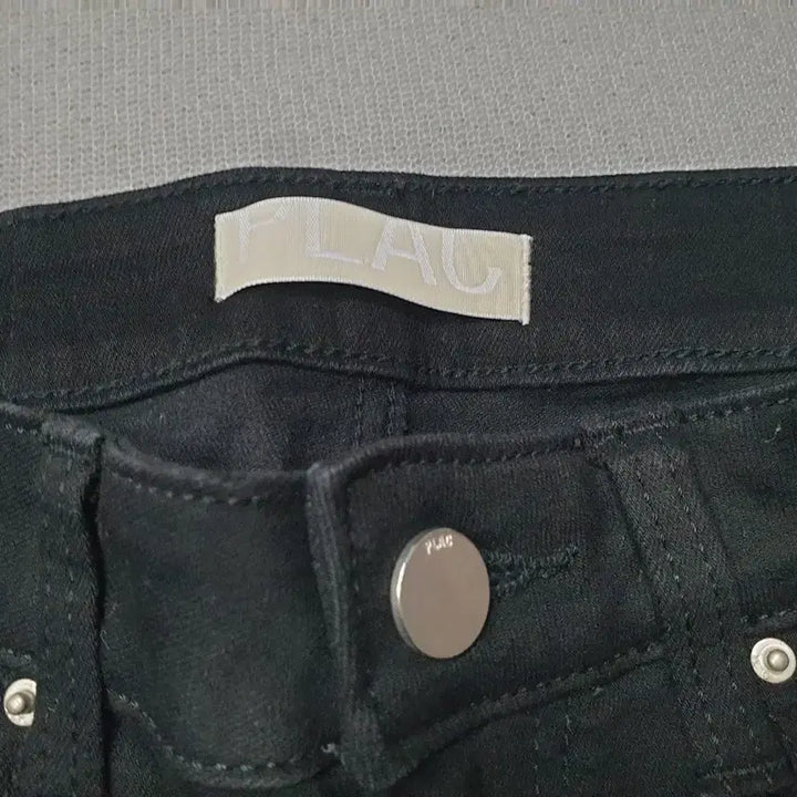 [BUNJANG] PLAC Black Denim Straight Pants / PLAC 블랙진 데님 스트레이트 팬츠 허리24