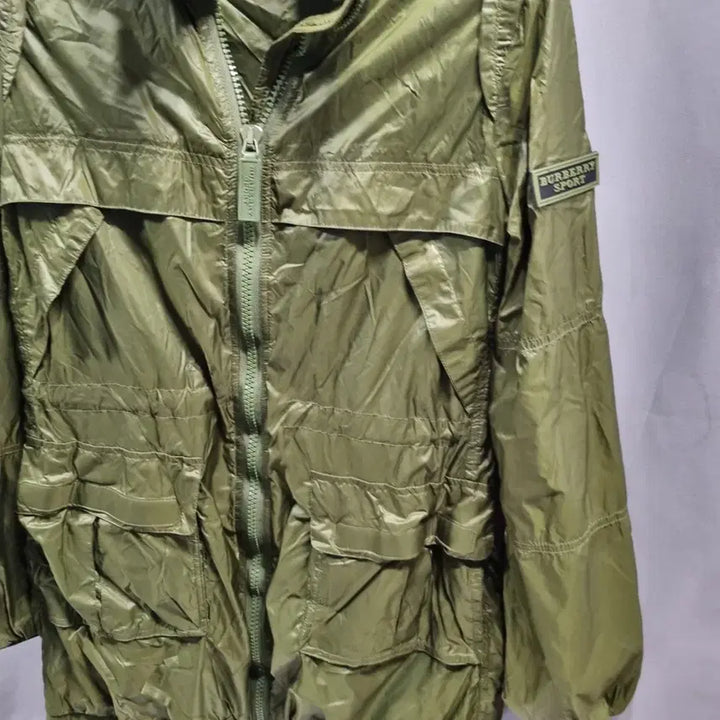 [BUNJANG] Burberry Sport Green Windbreaker Jacket / 버버리 스포츠 그린 바람막이 자켓