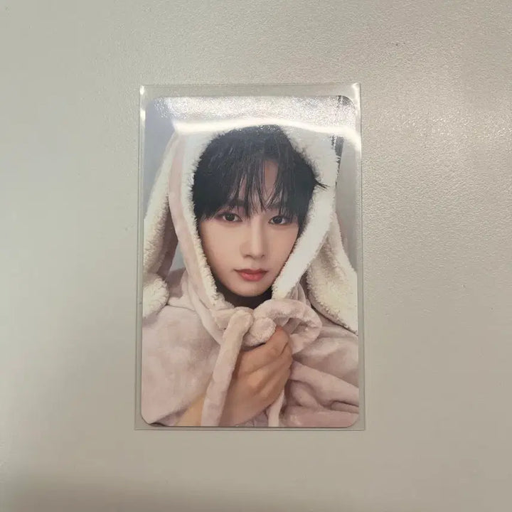 [BUNJANG] ALDI One Jouan Sin Rabbit Blanket / 알디원 조우안신 토끼담요 양도