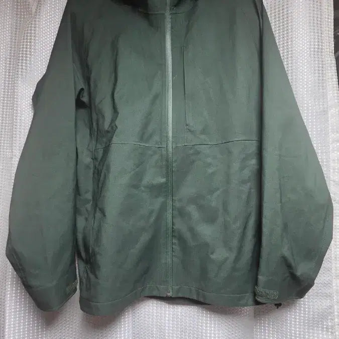 [BUNJANG] Uniqlo Windbreaker Jacket L / 유니클로 바람막이 L