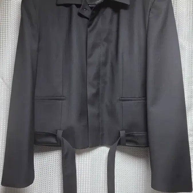 [BUNJANG] Noir Belted Crop Jacket - Size 52 / 노이어 벨티드 크롭 자켓 52