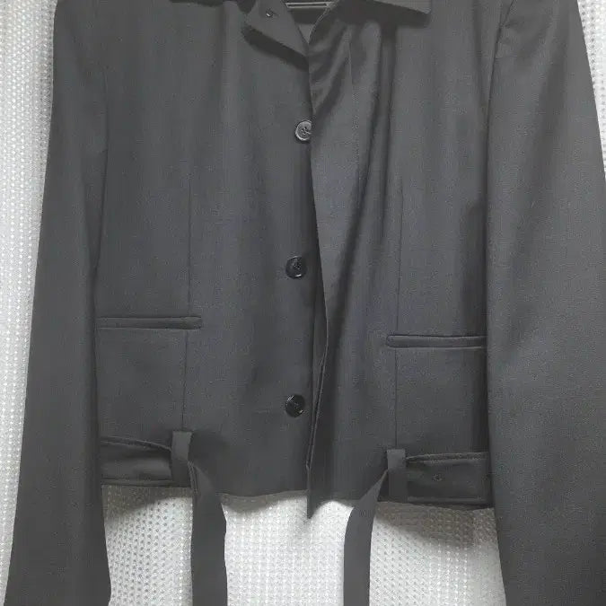 [BUNJANG] Noir Belted Crop Jacket - Size 52 / 노이어 벨티드 크롭 자켓 52