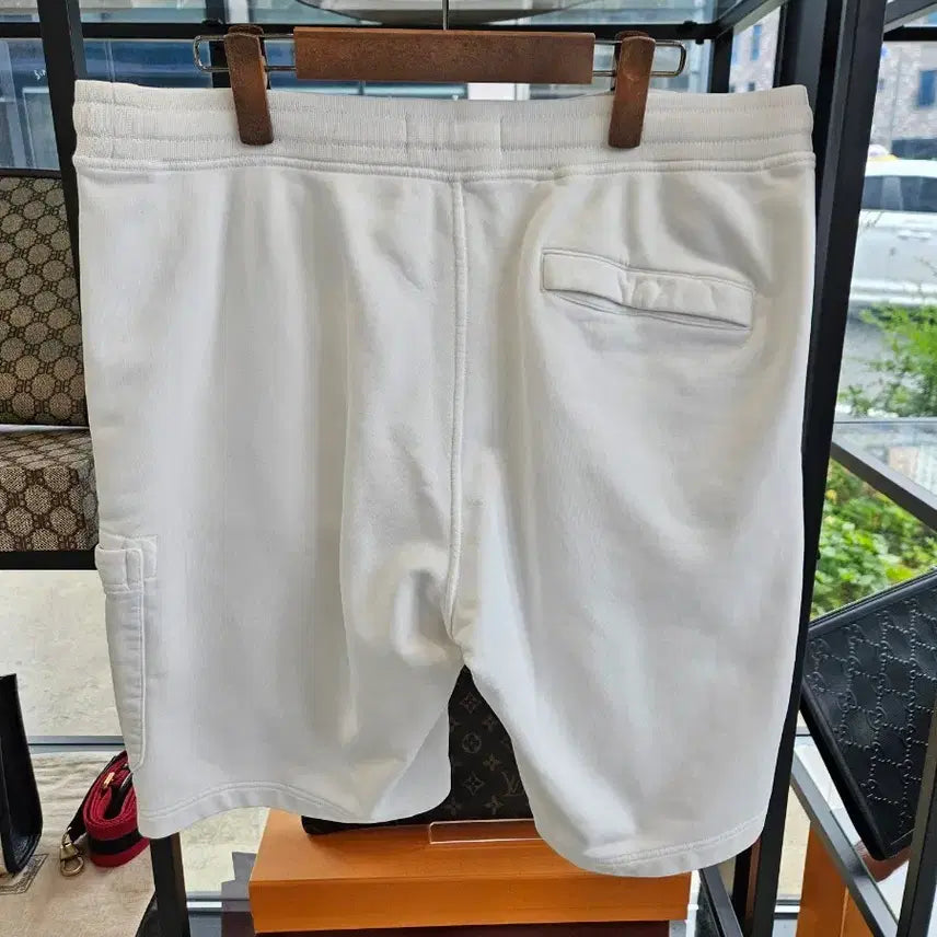 [BUNJANG] Stone Island Shorts White / [정품/M사이즈] 스톤아일랜드 반바지 팬츠 화이트 흰색