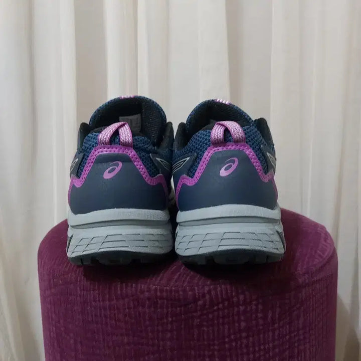 [BUNJANG] Asics Gel Venture 8 Navy Women's Sneakers / 아식스 젤 벤쳐8 네이비 여성 운동화