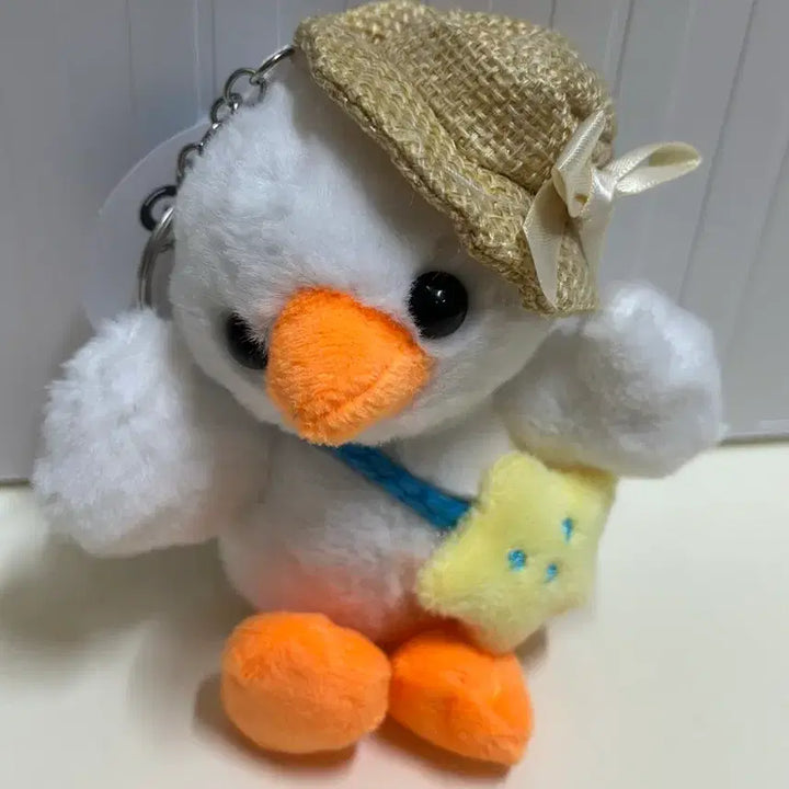 [BUNJANG] Duck Straw Hat Doll Keychain / 오리 밀집모자 인형 키링/