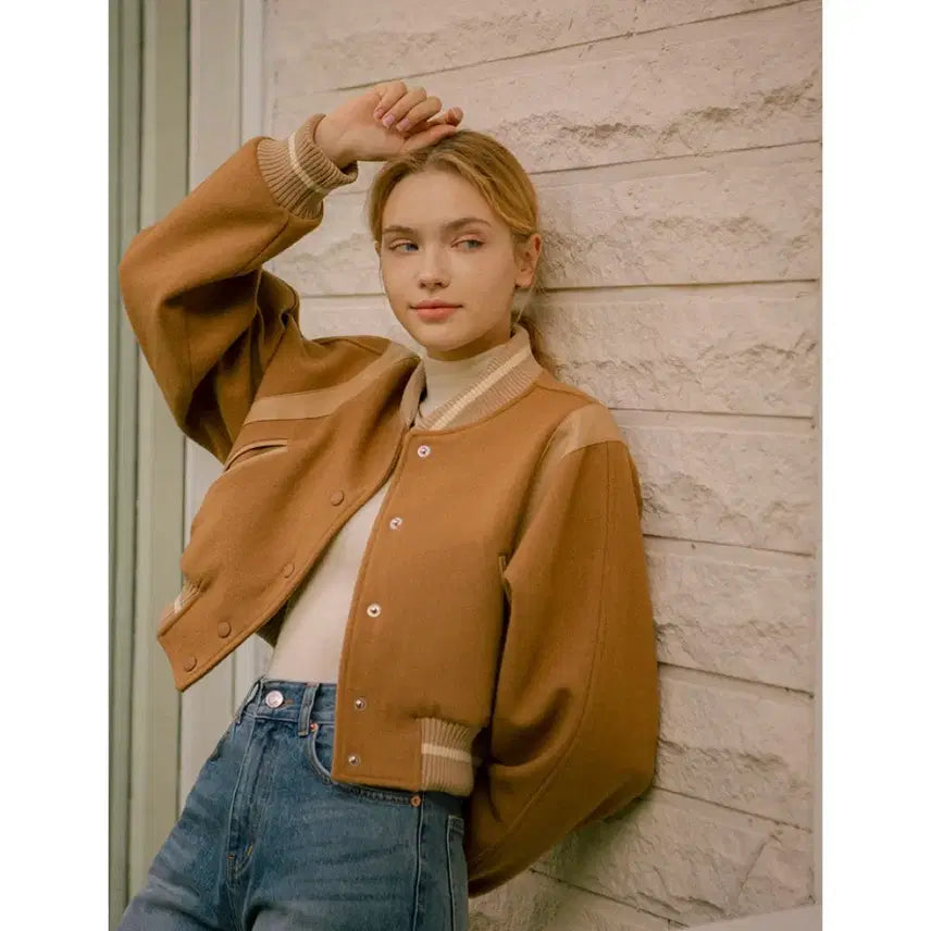 [BUNJANG] Banwon Atelier O3707 Irish Crop Varsity Jacket / 반원아틀리에 O3707 Irish crop varsity jacket