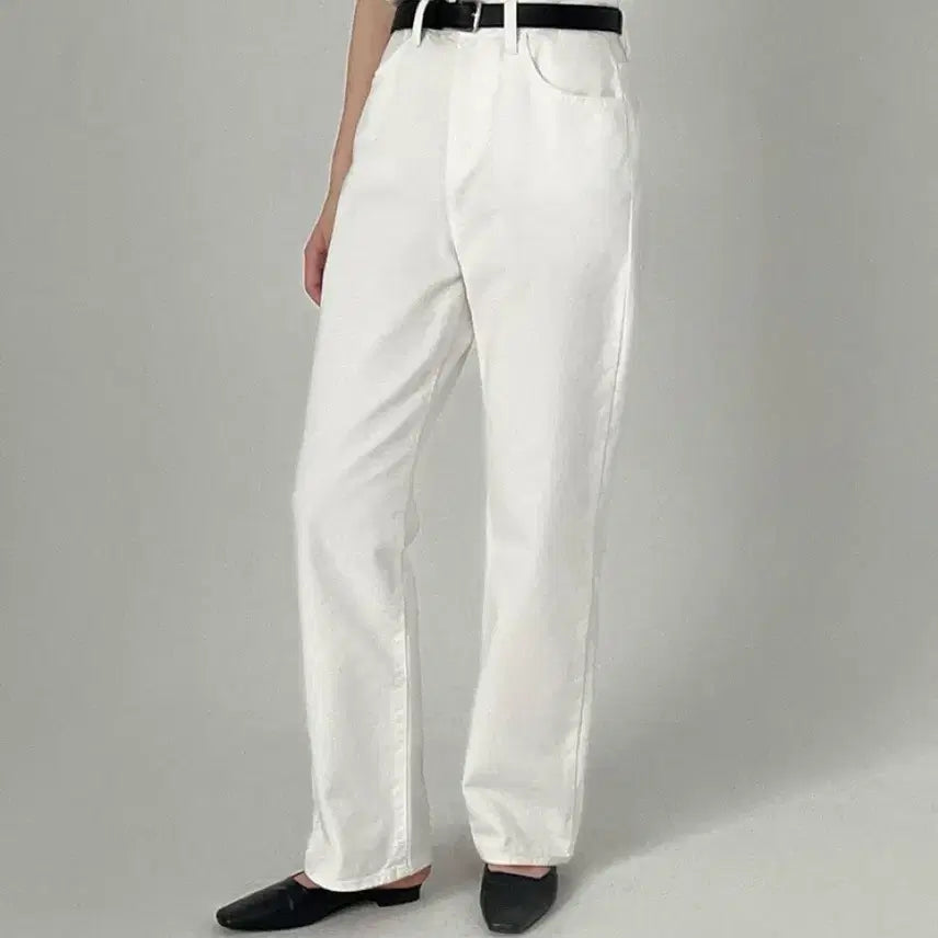 [BUNJANG] Ganesra Nuos Denim Ivory Short XS / 가내스라 누오스 데님 아이보리 숏 XS