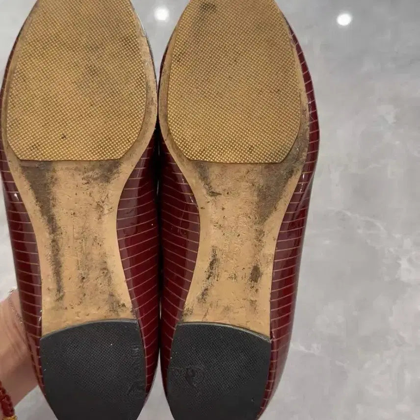 [BUNJANG] Ferragamo Vara Ribbon Burgundy Flat Shoes / 페라가모 버건디 바라 리본 플랫 슈즈37정품