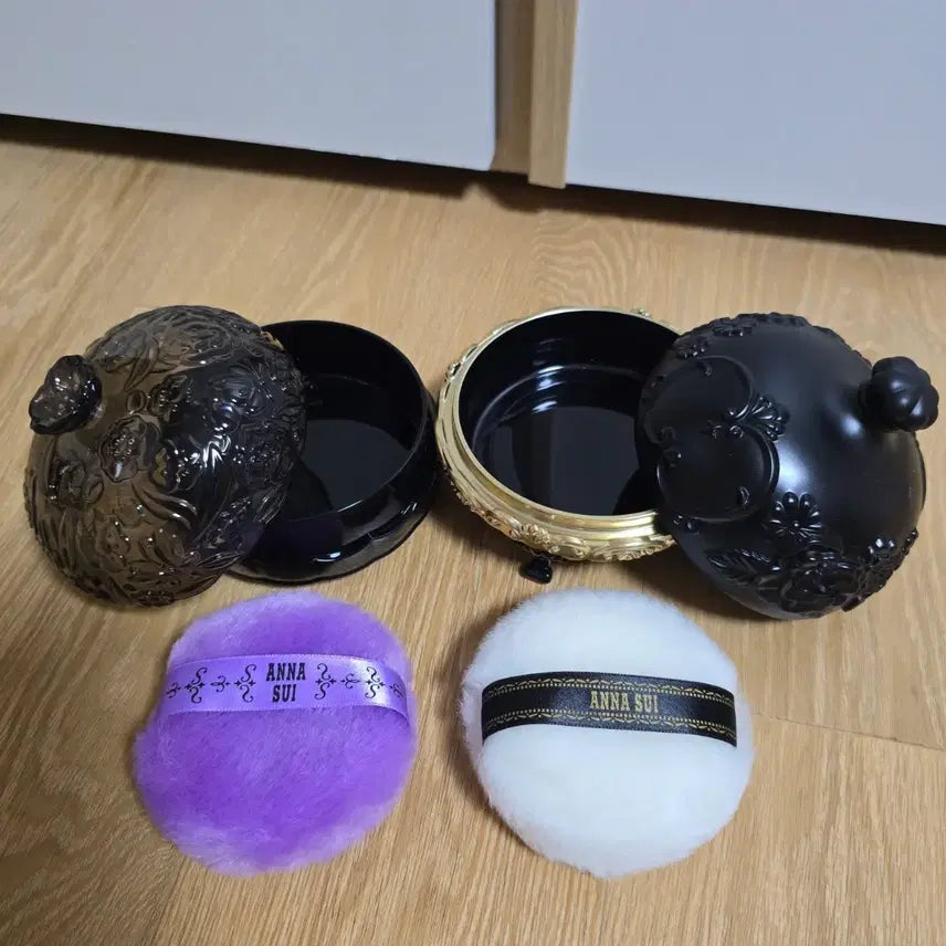 [BUNJANG] Anna Sui Loose Powder Case & Puff / 안나수이 루스 파우더 케이스 퍼프 (개당)