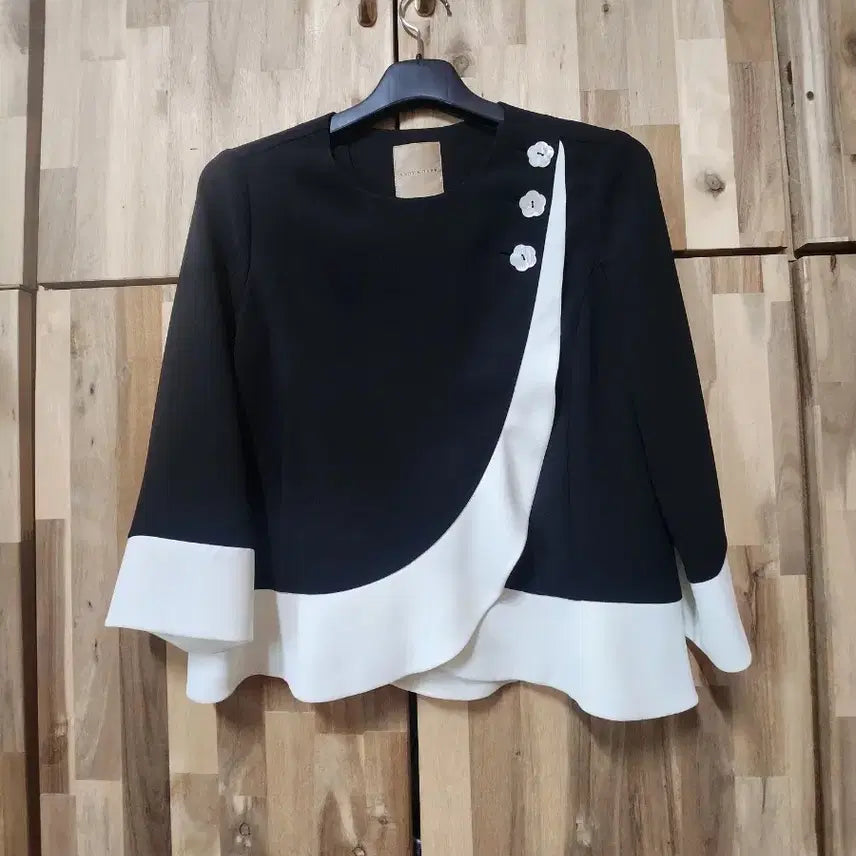 [BUNJANG] Andy & Debb Blouse / 앤디앤뎁/ 블라우스