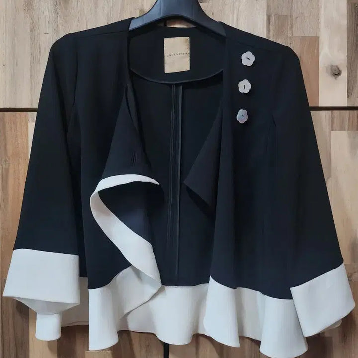 [BUNJANG] Andy & Debb Blouse / 앤디앤뎁/ 블라우스