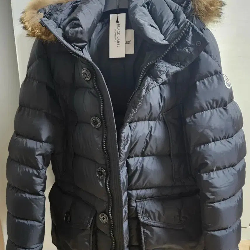 [BUNJANG] Moncler Cluny Jacket / 몽클레어 클루니 2사이즈