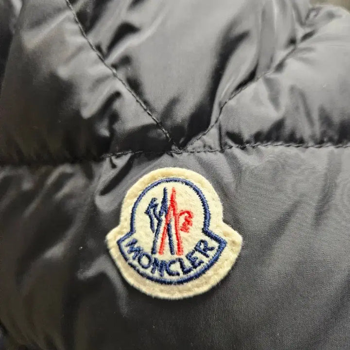 [BUNJANG] Moncler Cluny Jacket / 몽클레어 클루니 2사이즈