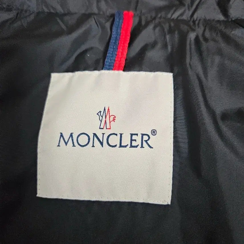 [BUNJANG] Moncler Cluny Jacket / 몽클레어 클루니 2사이즈