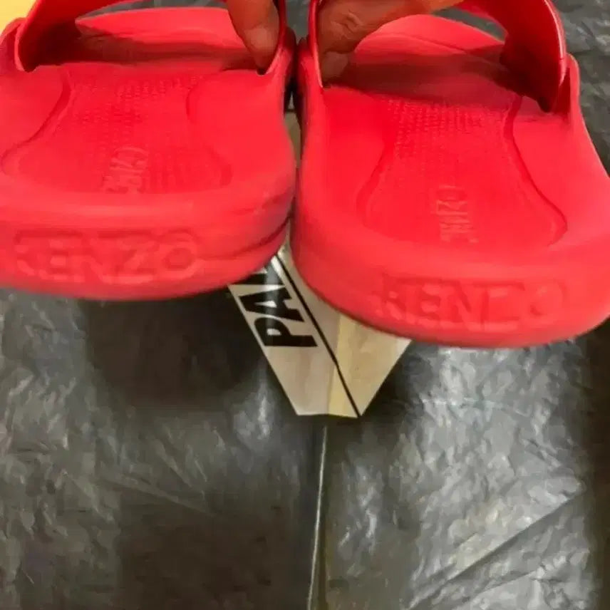 [BUNJANG] KENZO Tiger Slides Red / KENZO 겐조 타이거 슬리퍼 레드
