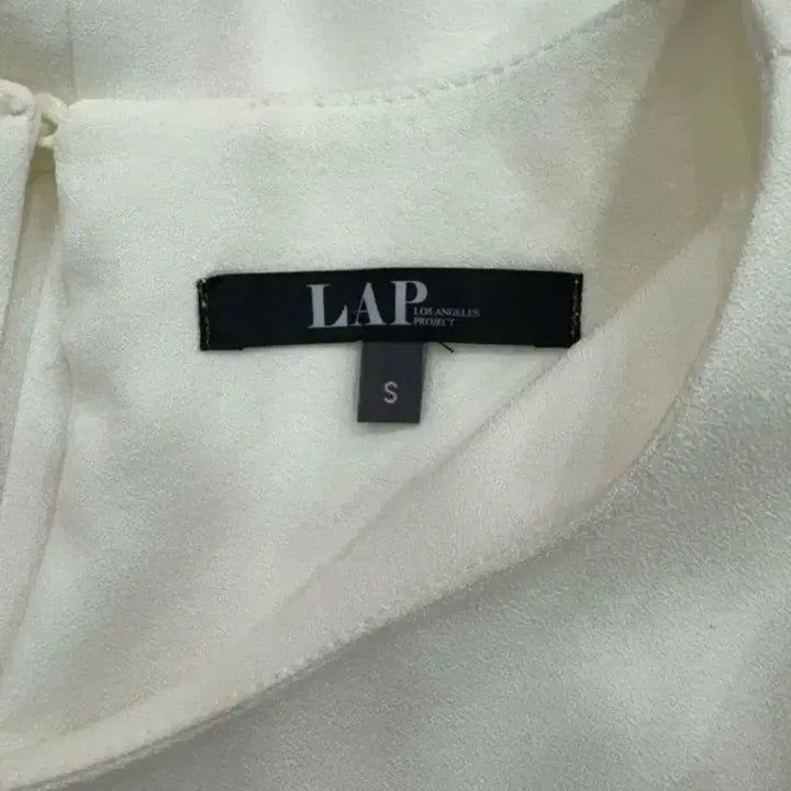 [BUNJANG] LAP Ivory Ribbon Sleeve Blouse (S) / LAP 아이보리 리본소매 블라우스 (S) 하객룩/데이트룩