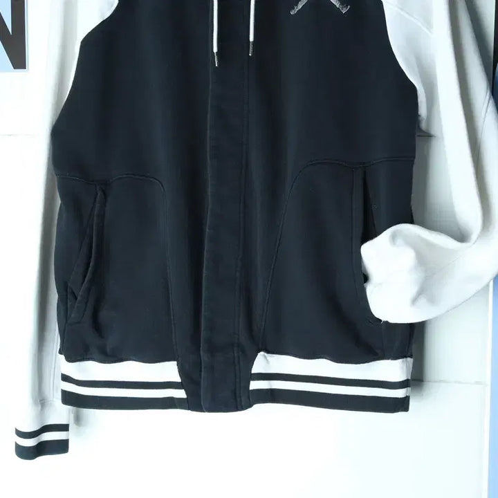 [BUNJANG] Jordan Varsity Windbreaker Jacket / (M-L) 조던 집업 바람막이 점퍼자켓 바시티 야구 올드스쿨-1756B