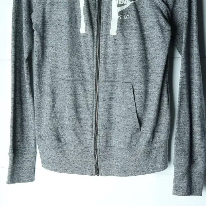 [BUNJANG] Nike Gray Functional Hoodie / W(L) 나이키 후드집업 얇은 그레이 기능성-1756F