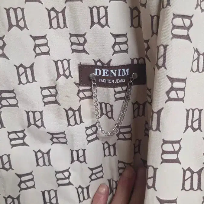 [SOLD OUT] DENIM FASHION JEANS 패턴 후드 바람막이