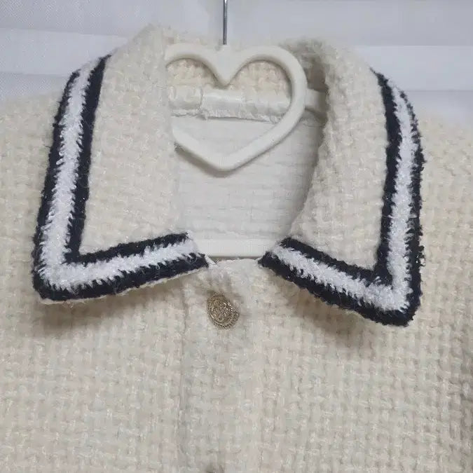 [BUNJANG] Ivory Tweed Crop Jacket / 아이보리 트위드 크롭 자켓