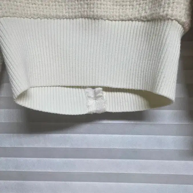 [BUNJANG] Ivory Tweed Crop Jacket / 아이보리 트위드 크롭 자켓