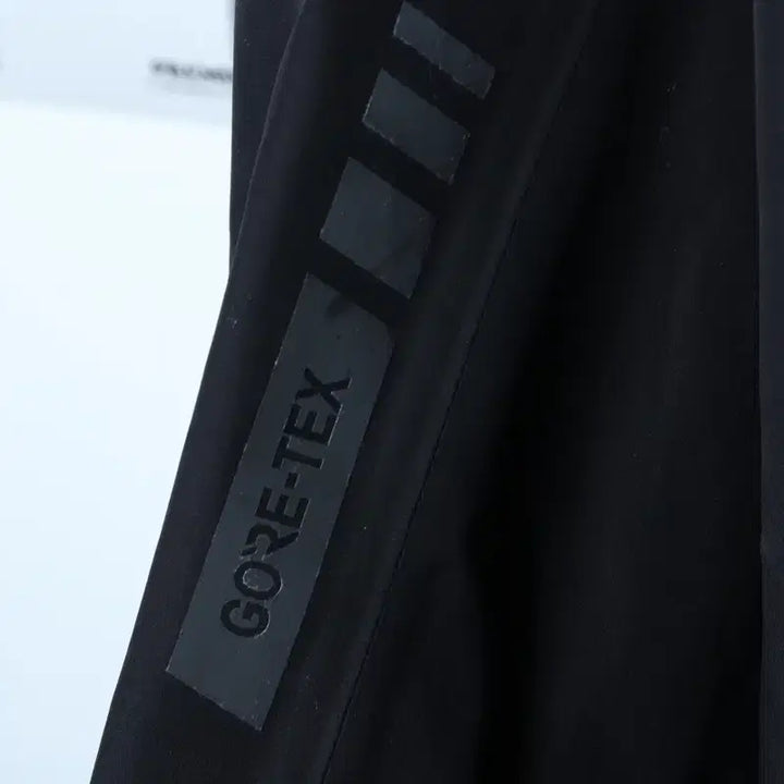 [BUNJANG] Nepa Windbreaker Jacket (2XL) Black / (2XL) 네파 집업 바람막이 점퍼자켓 빅사이즈 블랙 올드스쿨-17581