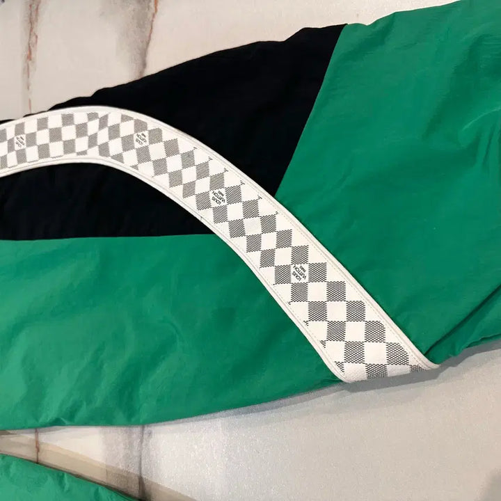 [BUNJANG] Louis Vuitton Technical Jogger Pants L Green / 루이비통 테크니컬 조거팬츠 L 그린