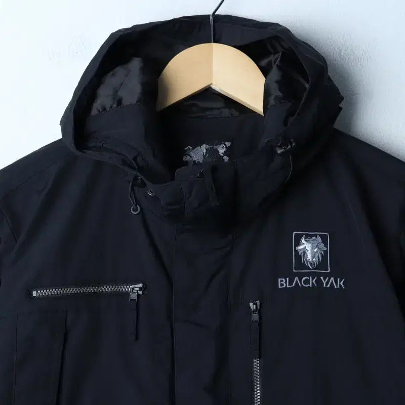 [BUNJANG] Black Yak Windbreaker Jacket / (XS-S) 블랙야크 집업 바람막이 점퍼자켓 블랙 유틸-17593