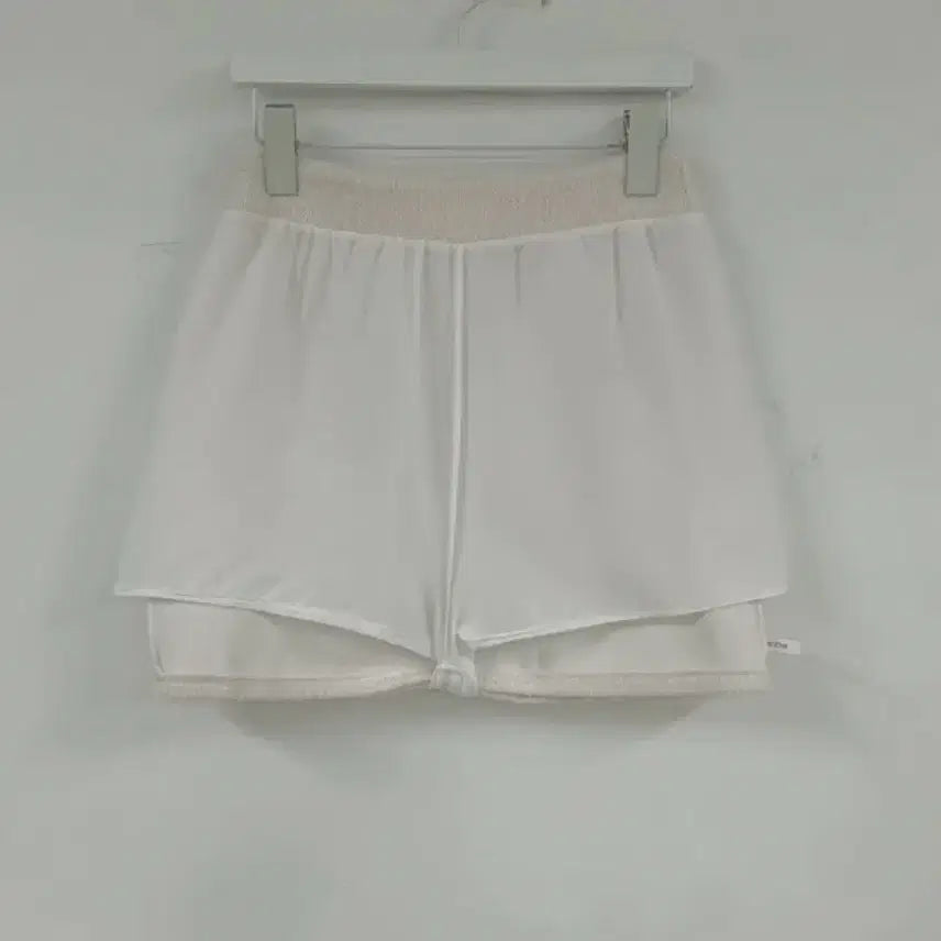 [BUNJANG] Ivory Wool Mini Skirt / 아이보리 모직 미니 스커트 울 치마 플레어 a라인 h라인 겨울 짧치 흰색