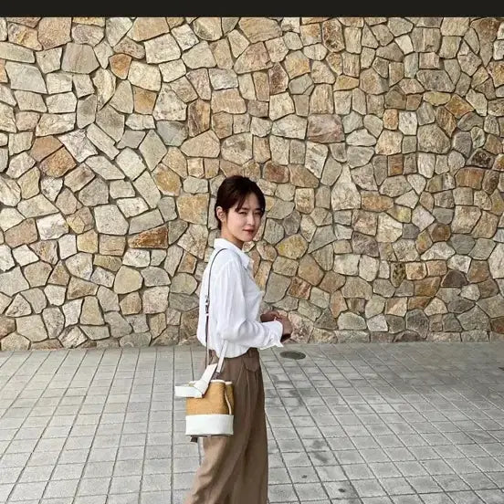 [BUNJANG] OSTKAKA Rattan Bag White / 오스트카카 라탄백 화이트 (단종상품)