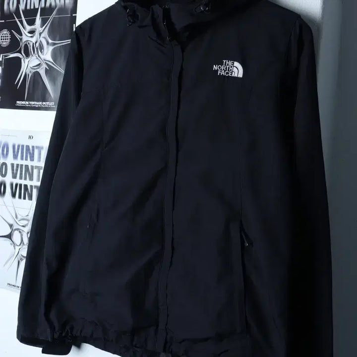 [BUNJANG] The North Face Windbreaker Jacket Small Logo Black / W(L) 노스페이스 집업 바람막이 점퍼자켓 스몰로고 블랙-1759E