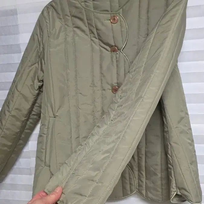 [BUNJANG] Quilted Lightweight Jacket - Khaki / 여성 퀼팅 경량 자켓 카키