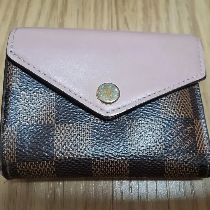 [BUNJANG] Louis Vuitton Zoe Wallet Pink Bifold / 루이비통 조에월릿 핑크 반지갑