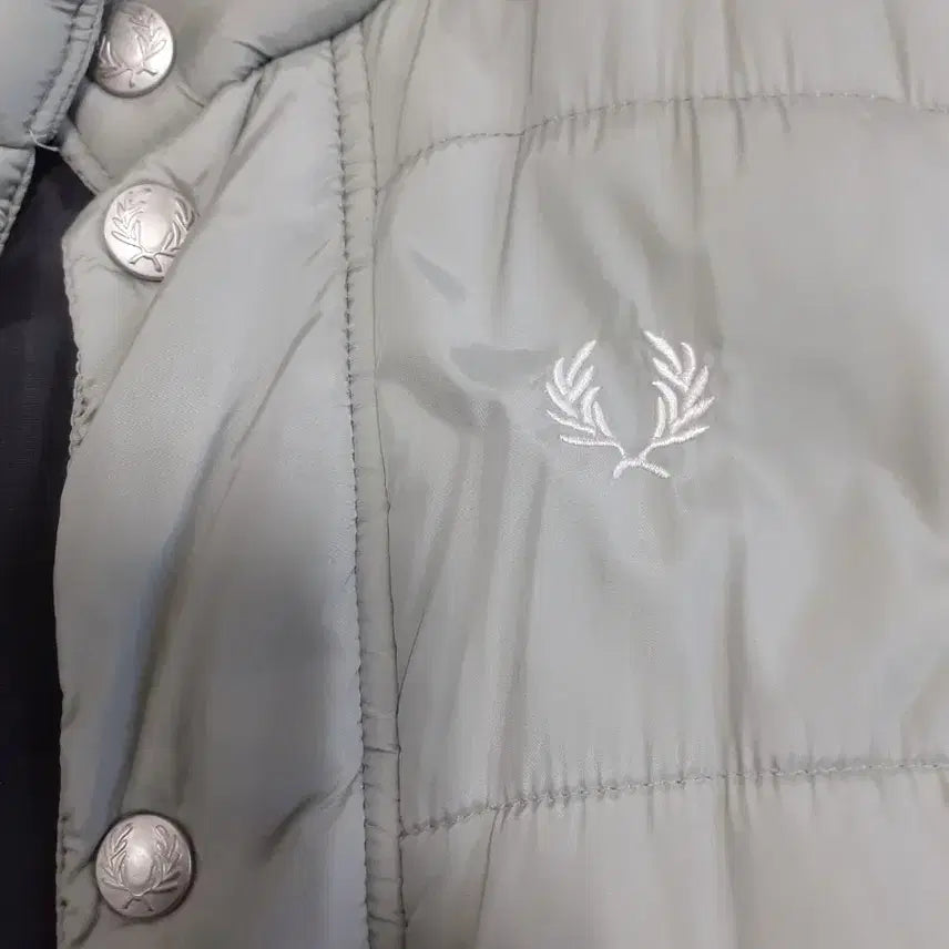 [BUNJANG] Fred Perry Lightweight Vest Jacket / 프레드페리..남성"경량조끼자켓~..