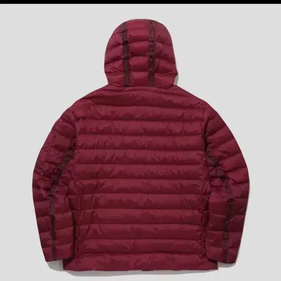[BUNJANG] Umbro Asahi Burgundy Padded Jacket / 트레저 아사히 패딩 엄브로
