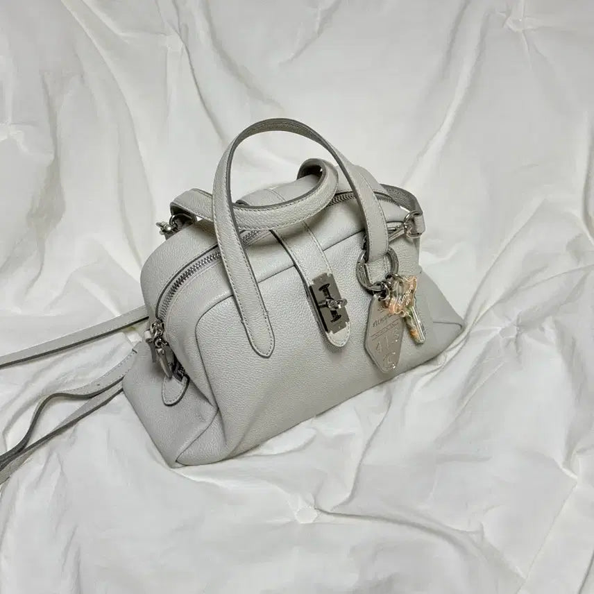 [BUNJANG] Vunque Talk Tote Light Beige Bag / (상태 최상+키링 포함)분크 토크 토트 라이트 베이지+백참 키링