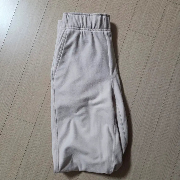 [BUNJANG] Andar Oatmeal Wool Jogger Pants (Size 2) / 안다르 울 조거팬츠 오트밀 2사이즈