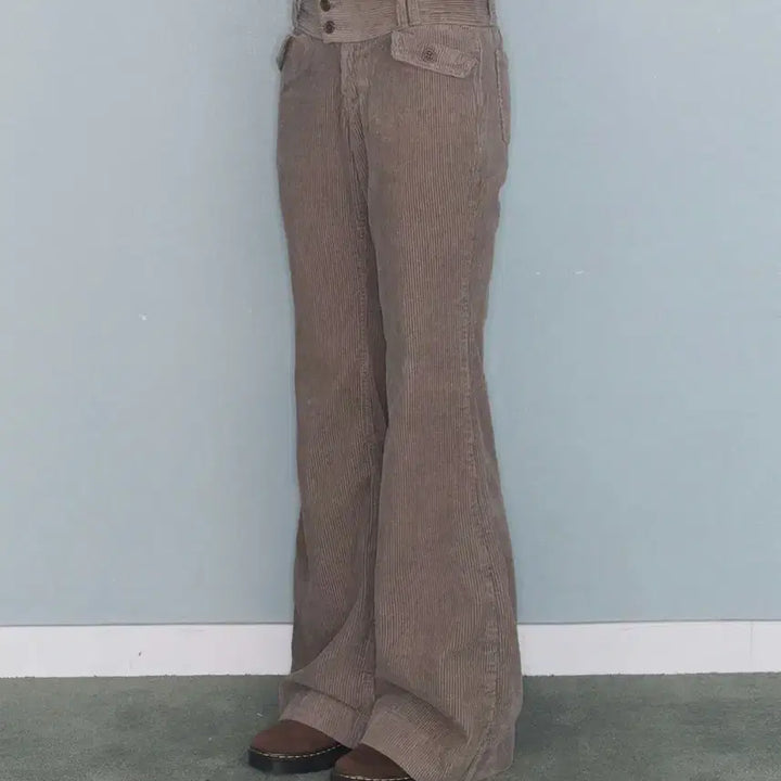 [BUNJANG] Mireco Flower Low Corduroy Pants / 미레코 플라워 로우 코듀로이 팬츠