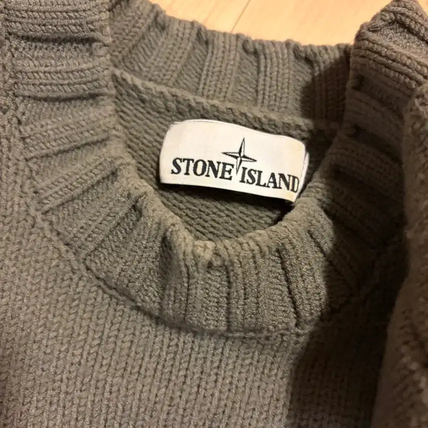 [BUNJANG] Stone Island Crewneck Knit Sweater - Grey (Size 100) / 스톤아일랜드 크루넥 니트 스웨터 100