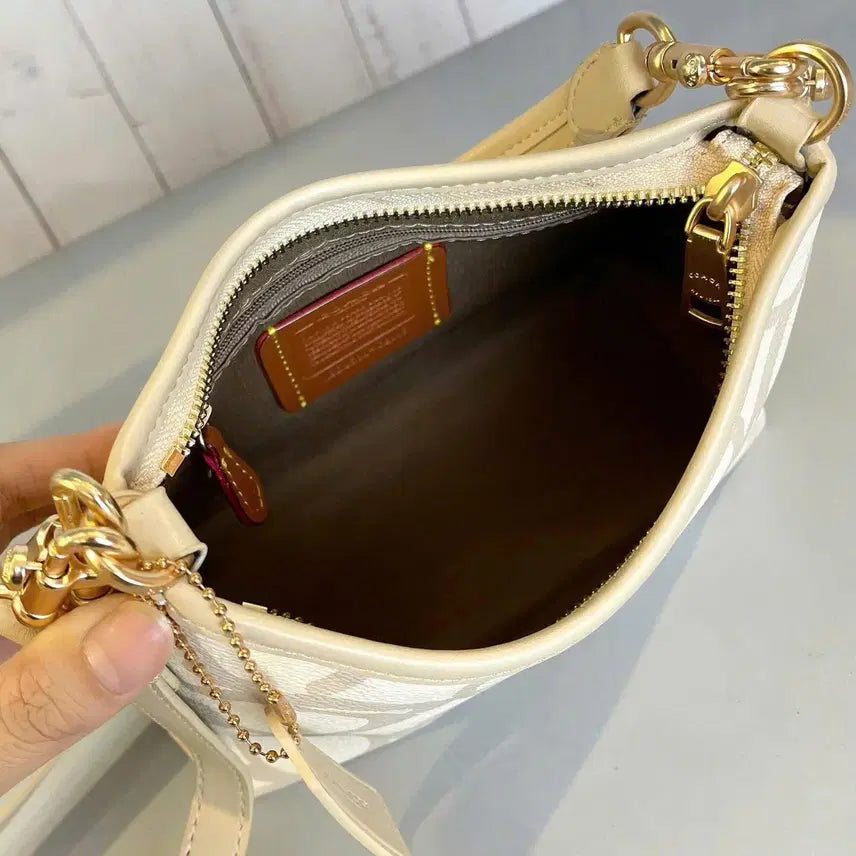 [BUNJANG] Coach Laurel Shoulder Bag CBI05 (Light) 2-Piece Set / 코치 로렐 숄더백 CBI05 Light 2종 새상품