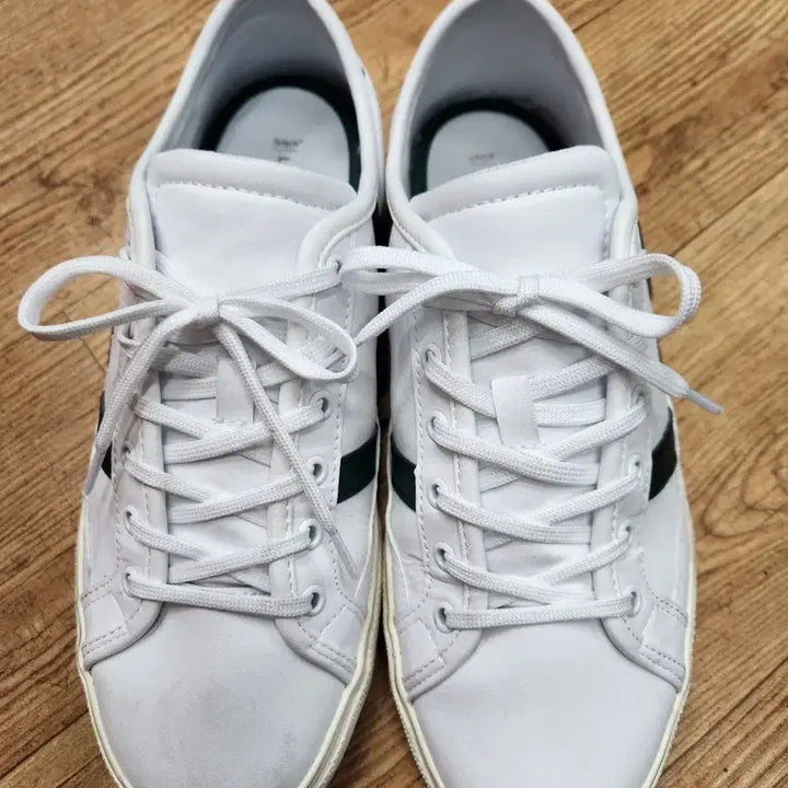[BUNJANG] Lacoste Sneakers / 라코스테운동화