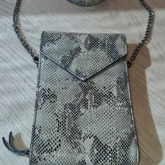 [BUNJANG] Python Crossbody Mini Handbag / (새상품) 뱀피 파이톤 크로스백 미니 핸드폰 가방(12*18*3)