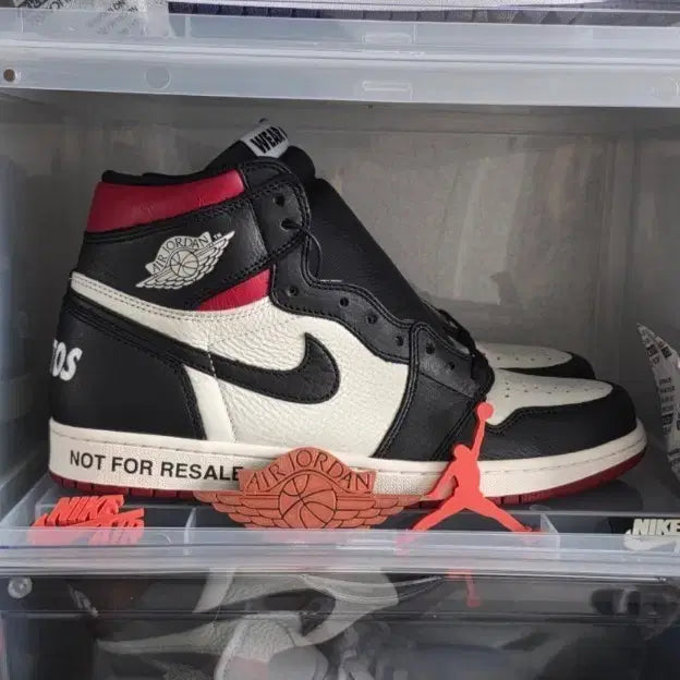 [BUNJANG] Nike Air Jordan 1 Retro High OG Not For Resale Sneakers / 조던1 레트로 하이 OG 낫포리셀