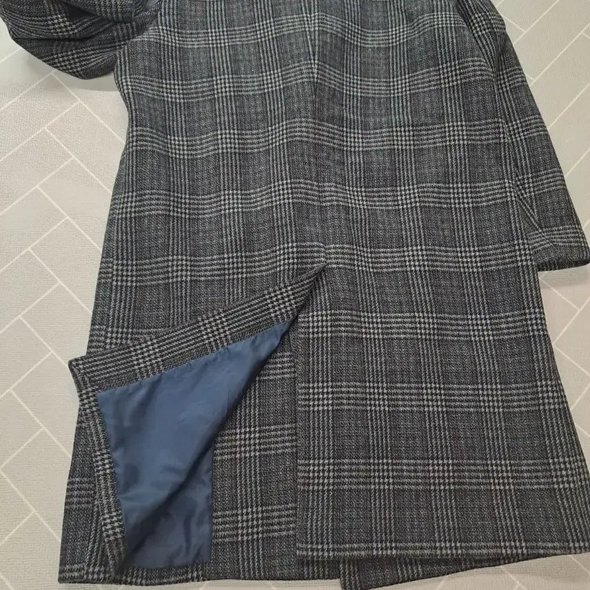 [BUNJANG] Mind Bridge Double Long Coat (110) - Gray / Mind Bridge 체크 더블 롱코트 110 그레이