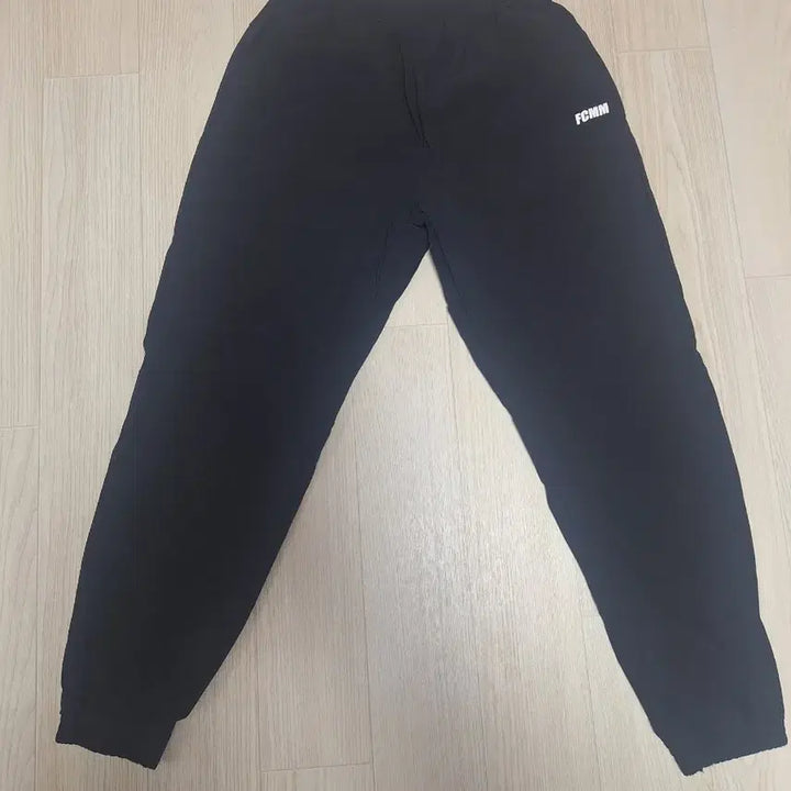 [BUNJANG] FCMM Training Pants / 나인티플러스(올댓부츠), FCMM 트레이닝 바지 2장